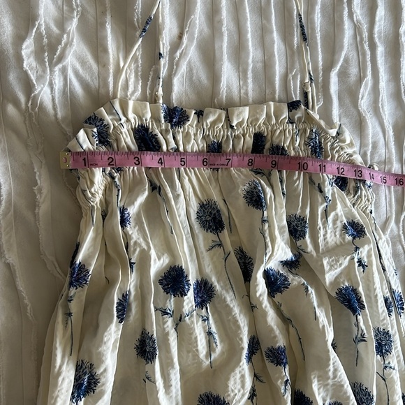 H&M Cream and Blue Floral Dress - Picture 3 of 8